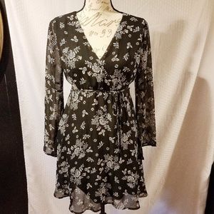 TIMING Floral dress !!!!